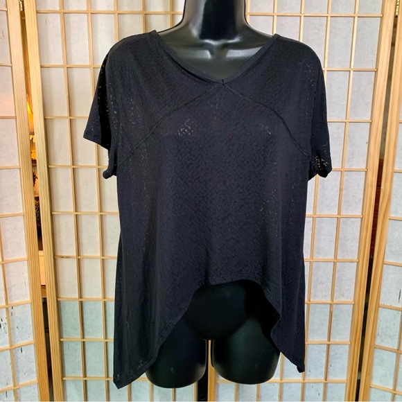 Lululemon Loop Around Short Sleeve Tee In Sheer Black - Picture 6 of 16